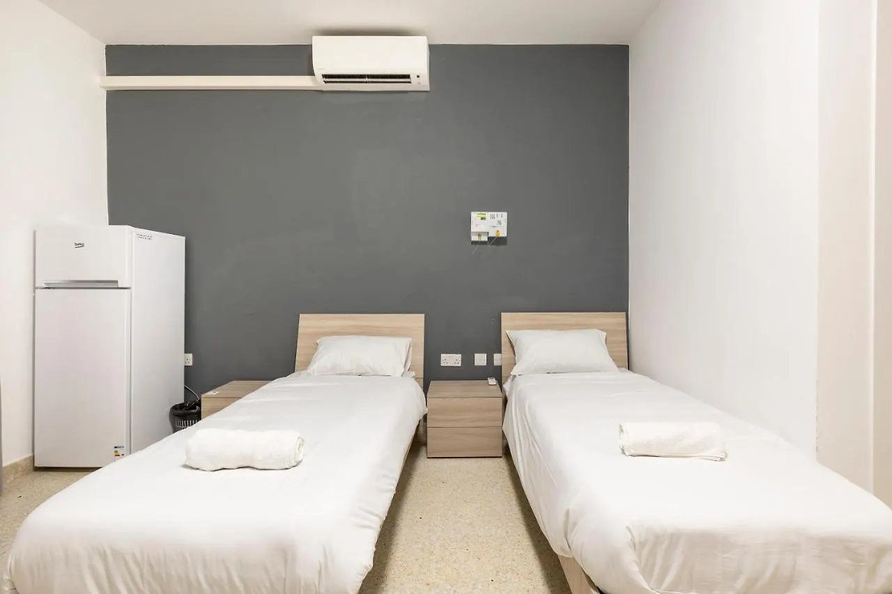 Grace & Manner Apartment Is-Swieqi 0*,